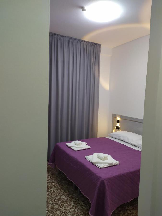 Hotel Madonna Del Pino Τσέρβια Εξωτερικό φωτογραφία