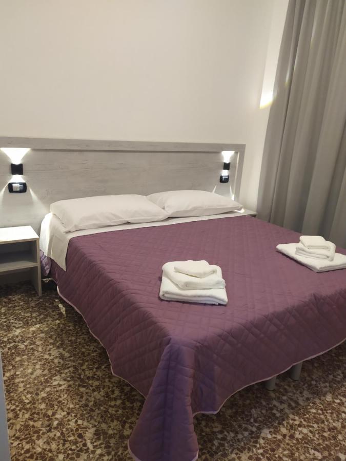 Hotel Madonna Del Pino Τσέρβια Εξωτερικό φωτογραφία