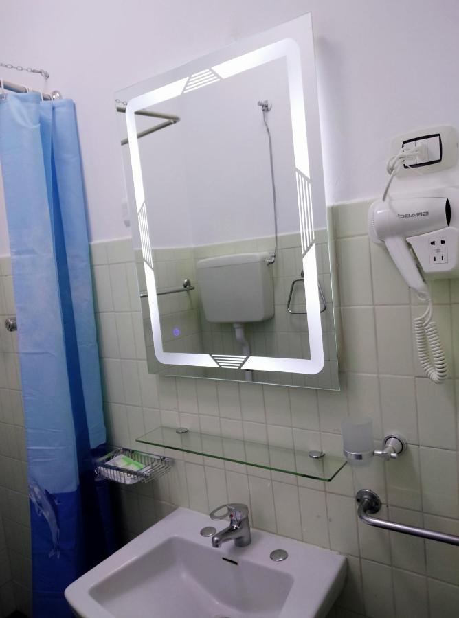 Hotel Madonna Del Pino Τσέρβια Εξωτερικό φωτογραφία