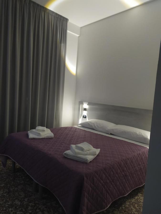 Hotel Madonna Del Pino Τσέρβια Εξωτερικό φωτογραφία